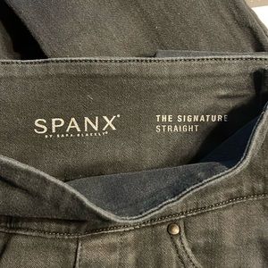 SPANX The Signature Straight